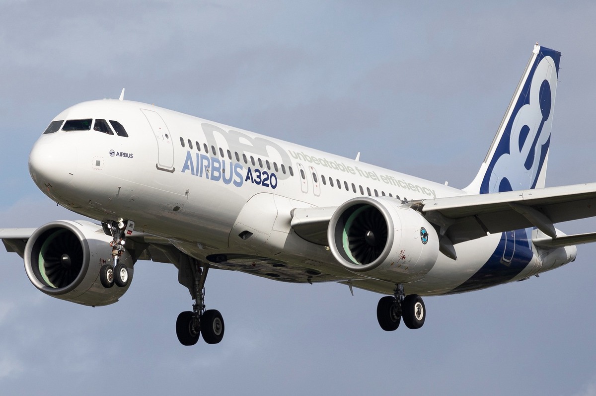 Airbus Reports Fewer Than 100 A320 Jets Still Grounded for Urgent Software Update